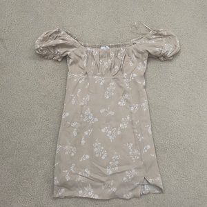 Isabelle’s cabinet dress!!